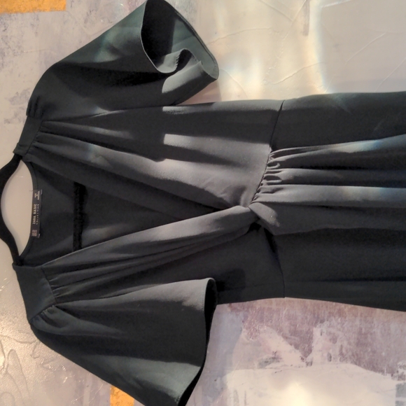 Zara XS Dress - Picture 2 of 6